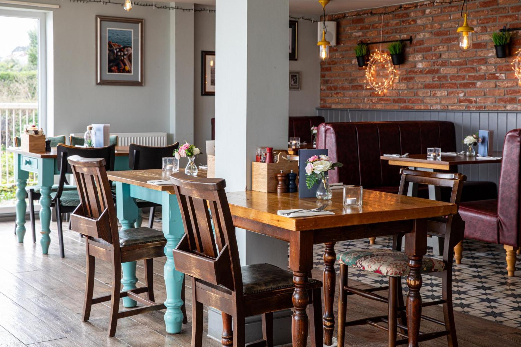 On The Shore Inn 4*